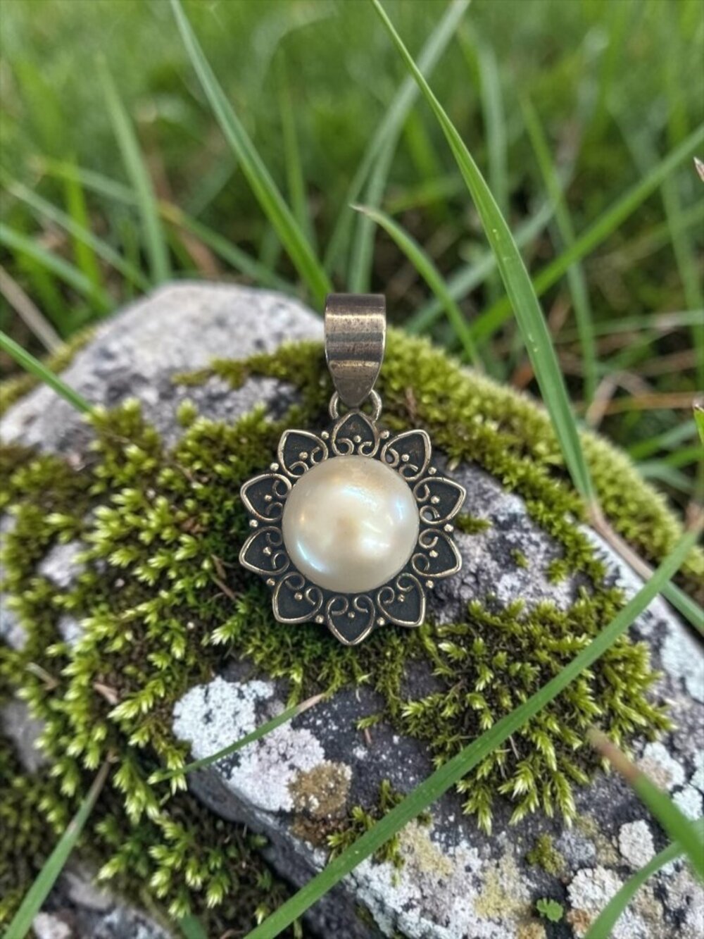 Sterling Silver Mabe Pearl Pendant
